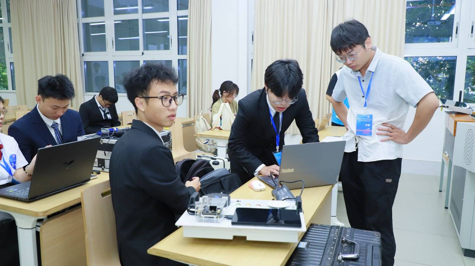 d7745a49ek5f0c6280ebe3ef86d7e2fd.jpg